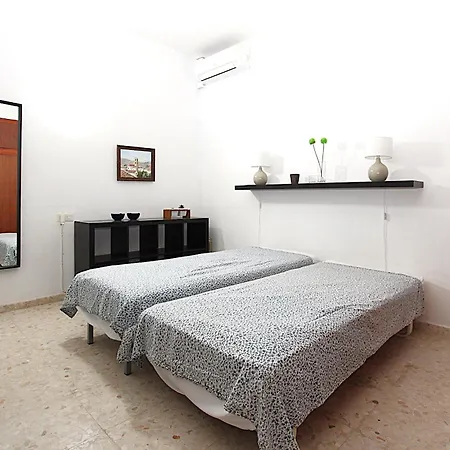 Villa 13 Calle Isabel *