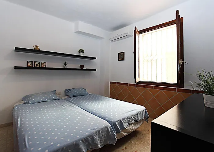 13 Calle Isabel Villa Nerja