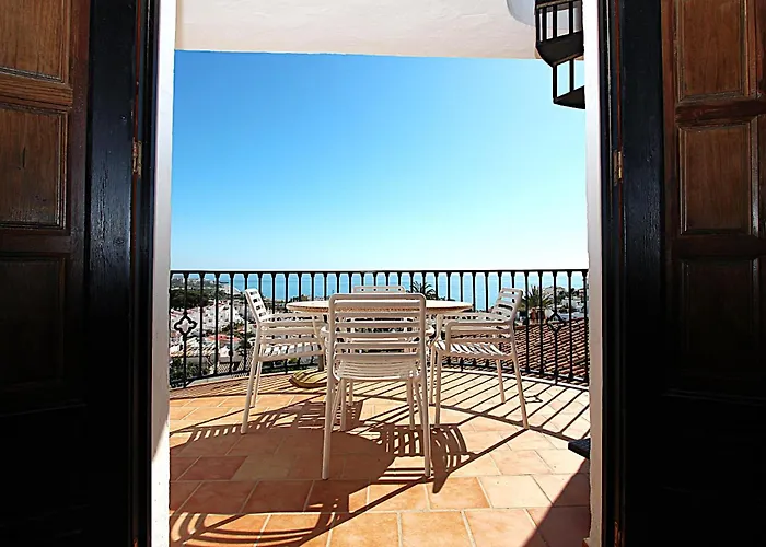 Villa 13 Calle Isabel Nerja